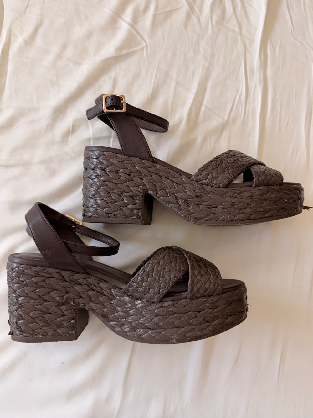 Old navy sandals